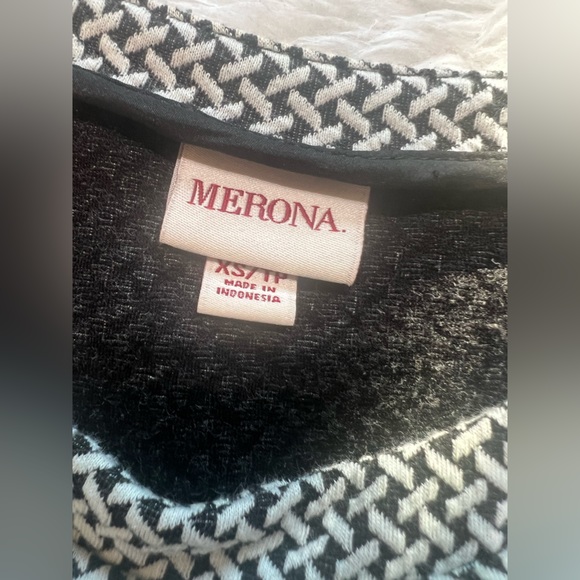 Merona Size XS Fit and Flare Black and White Patterned Sleeveless Dress - Picture 3 of 5
